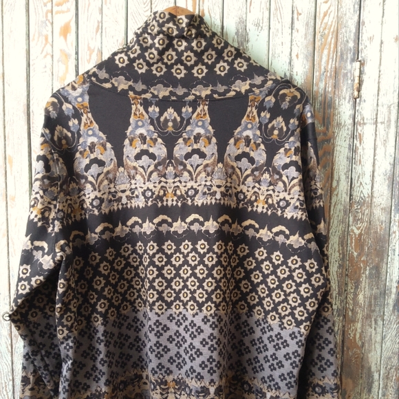 Susan Graver Weekend XL - Picture 8 of 8